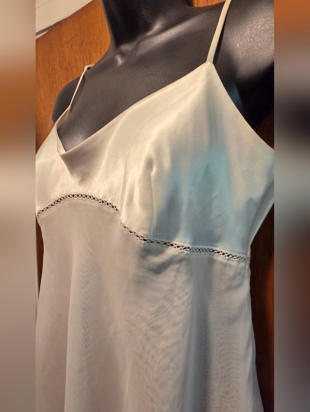 Victoria's Secret White Sheer & Satin Bridal Chemise SzM - Picture 3 of 7